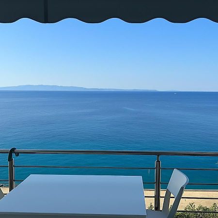 Blue Sea Apartments Кепаро Екстериор снимка
