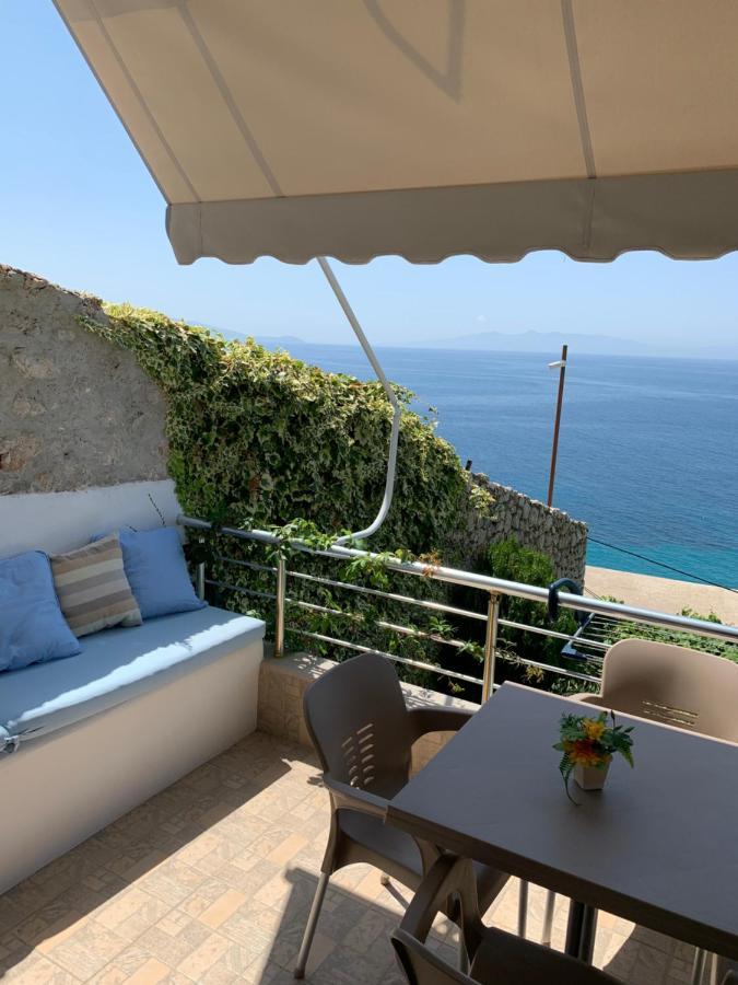Blue Sea Apartments Кепаро Екстериор снимка